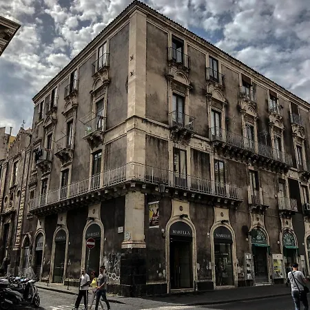 Otto Biscari Apartamento