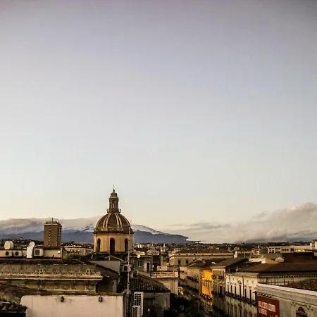 Otto Biscari Apartamento *